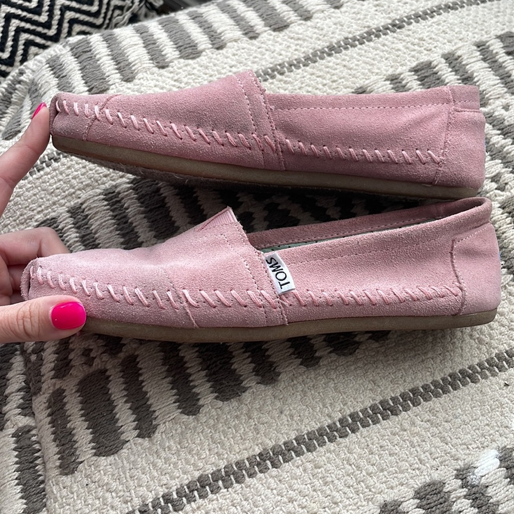 TOMS Women's Pink Slip-On Shoes - Picture 5 of 8